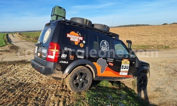 Buy Used Land Rover Discovery Black Car in Freetown in Western Urban Buy Used Land Rover Discovery Black Car in Freetown in Western Urban