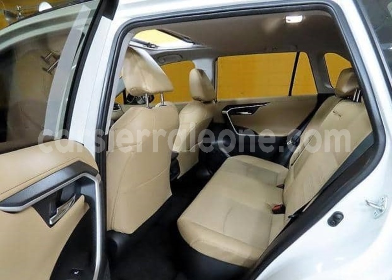 Big with watermark toyota rav4 western urban freetown 8260