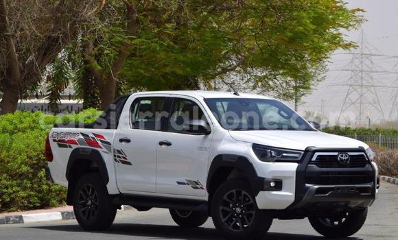 Buy Used Toyota Hilux White Car in Freetown in Western Urban Buy Used Toyota Hilux White Car in Freetown in Western Urban