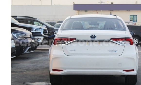 Buy Used Toyota Corolla White Car in Freetown in Western Urban Buy Used Toyota Corolla White Car in Freetown in Western Urban