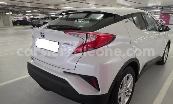 Buy Used Toyota C-HR White Car in Freetown in Western Urban Buy Used Toyota C-HR White Car in Freetown in Western Urban