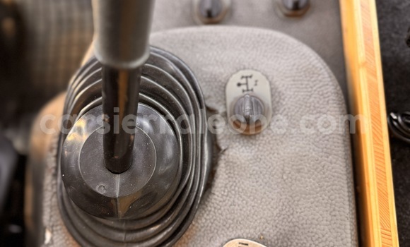 Buy Used Mercedes‒Benz Truck Red Truck in Freetown in Western Urban Buy Used Mercedes‒Benz Truck Red Truck in Freetown in Western Urban