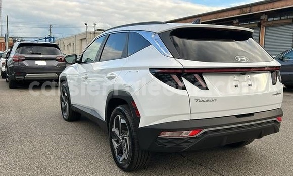 Buy Used Hyundai Tucson White Car in Freetown in Western Urban Buy Used Hyundai Tucson White Car in Freetown in Western Urban