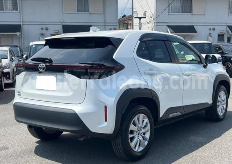 Big with watermark toyota yaris western urban freetown 8277