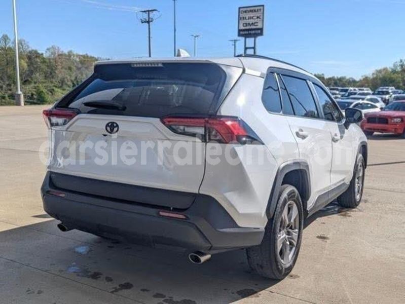 Big with watermark toyota rav4 bo bumpe 8282