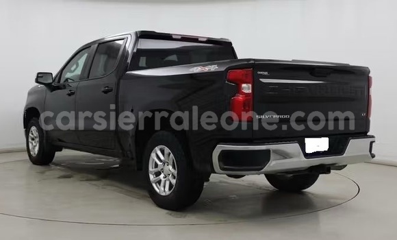 Acheter Occasion Voiture Chevrolet Silverado Noir à Freetown, Western Urban Acheter Occasion Voiture Chevrolet Silverado Noir à Freetown, Western Urban