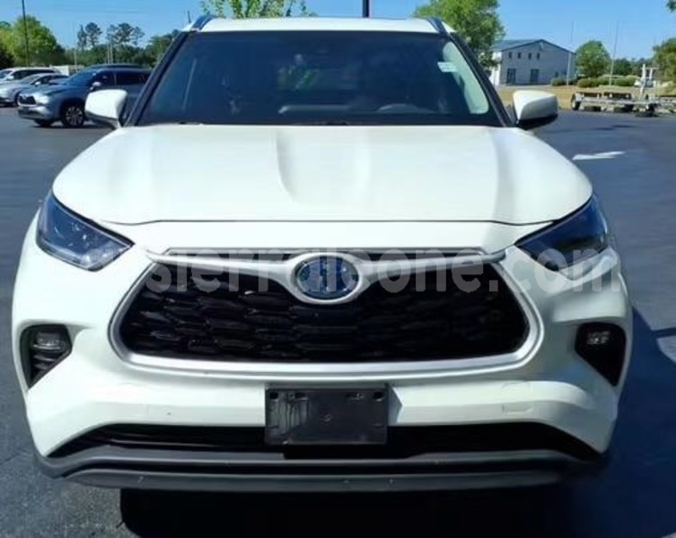 Big with watermark toyota highlander western urban freetown 8303