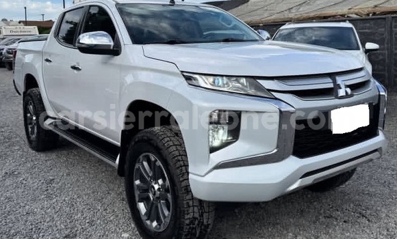Buy Used Mitsubishi L200 White Car in Freetown in Western Urban