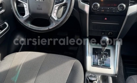Buy Used Mitsubishi L200 White Car in Freetown in Western Urban Buy Used Mitsubishi L200 White Car in Freetown in Western Urban
