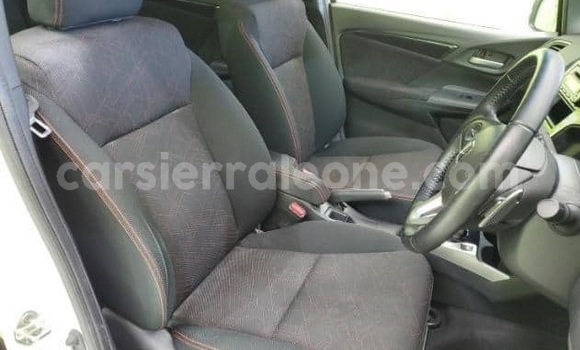 Buy Used Honda FIT White Car in Freetown in Western Urban Buy Used Honda FIT White Car in Freetown in Western Urban
