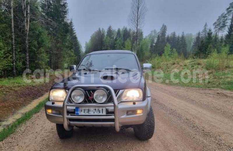 Big with watermark mitsubishi l200 western urban freetown 8326