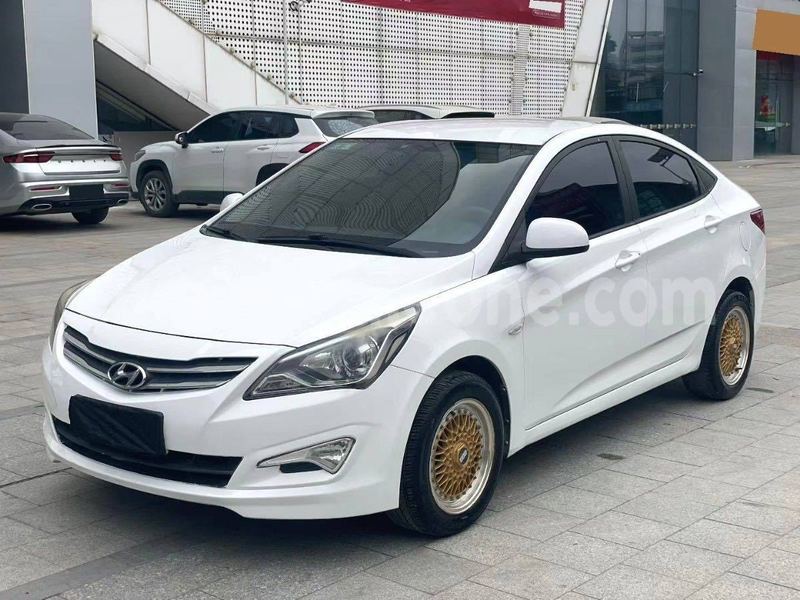 Big with watermark hyundai verna western urban freetown 8347