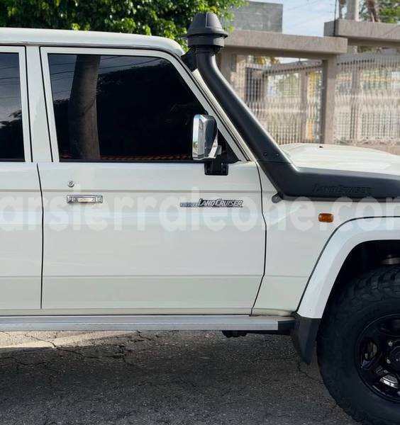 Big with watermark toyota land cruiser western urban freetown 8358