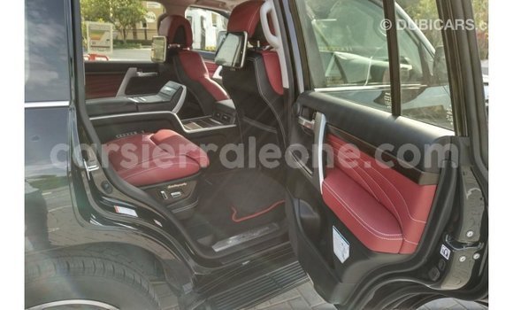 Buy Import Toyota Land Cruiser Black Car in Import - Dubai in Kailahun Buy Import Toyota Land Cruiser Black Car in Import - Dubai in Kailahun