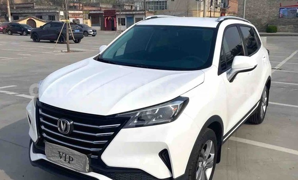 Buy Used Changan CS35 White Car in Freetown in Western Urban