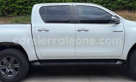 Buy Used Toyota Hilux White Car in Freetown in Western Urban Buy Used Toyota Hilux White Car in Freetown in Western Urban