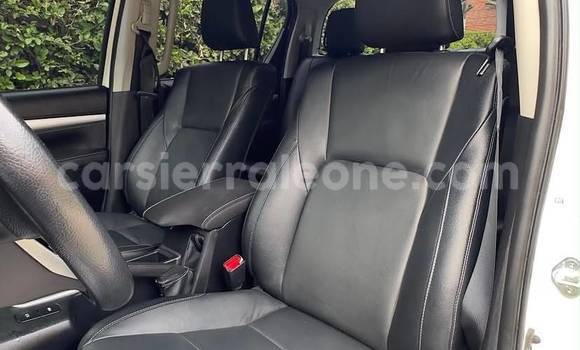 Buy Used Toyota Hilux White Car in Freetown in Western Urban Buy Used Toyota Hilux White Car in Freetown in Western Urban