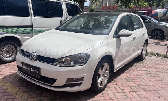 Buy Used Volkswagen Golf White Car in Freetown in Western Urban Buy Used Volkswagen Golf White Car in Freetown in Western Urban