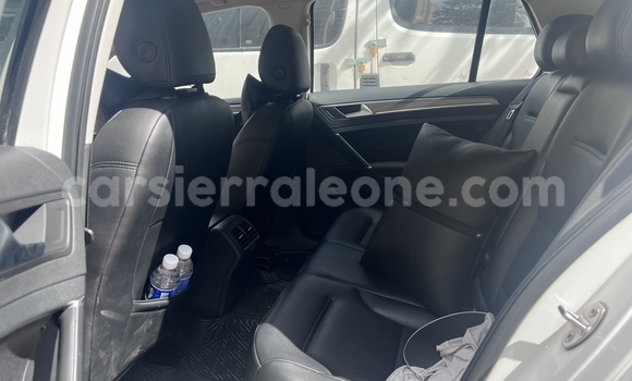 Buy Used Volkswagen Golf White Car in Freetown in Western Urban Buy Used Volkswagen Golf White Car in Freetown in Western Urban
