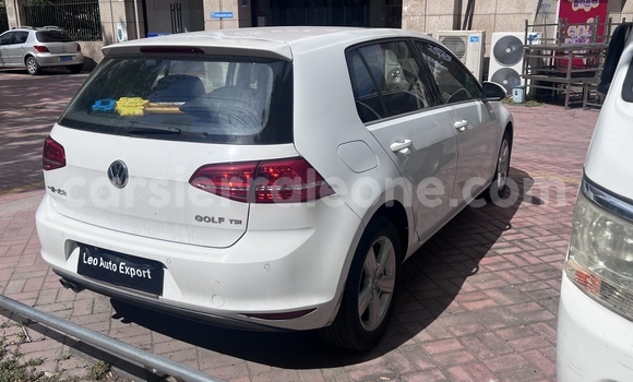 Buy Used Volkswagen Golf White Car in Freetown in Western Urban Buy Used Volkswagen Golf White Car in Freetown in Western Urban