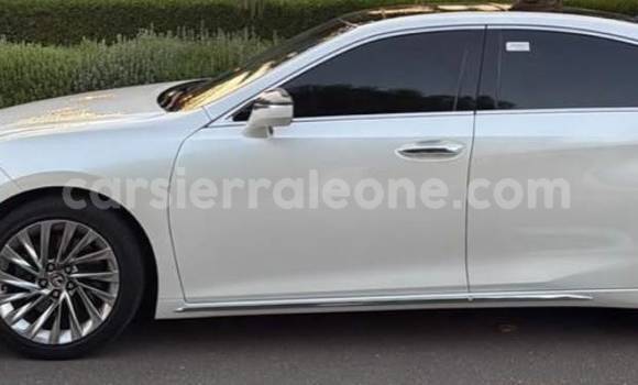 Acheter Occasion Voiture Lexus ES Blanc à Freetown, Western Urban Acheter Occasion Voiture Lexus ES Blanc à Freetown, Western Urban