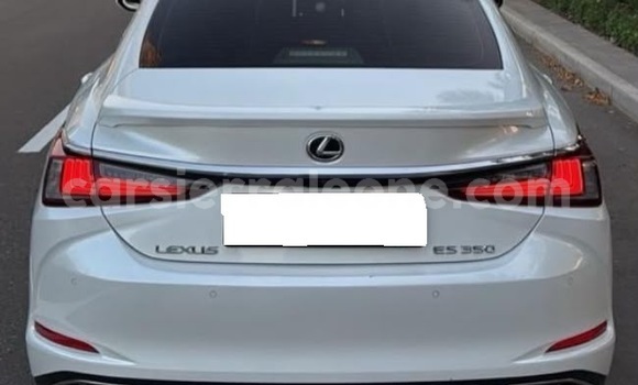 Acheter Occasion Voiture Lexus ES Blanc à Freetown, Western Urban Acheter Occasion Voiture Lexus ES Blanc à Freetown, Western Urban