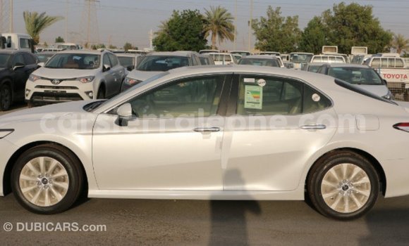 Buy Import Toyota Camry White Car in Import - Dubai in Kailahun Buy Import Toyota Camry White Car in Import - Dubai in Kailahun