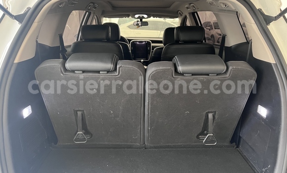 Buy Used BYD G6 White Car in Freetown in Western Urban Buy Used BYD G6 White Car in Freetown in Western Urban
