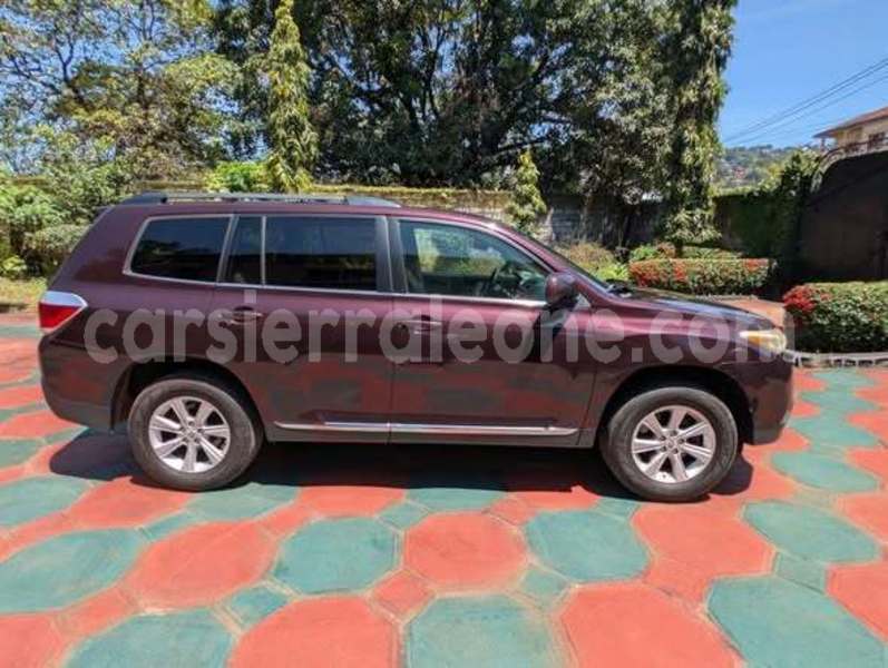Big with watermark toyota highlander western urban freetown 8424