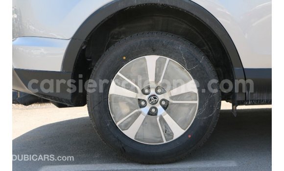 Acheter Import Voiture Toyota RAV4 Autre à Import - Dubai, Kailahun Acheter Import Voiture Toyota RAV4 Autre à Import - Dubai, Kailahun