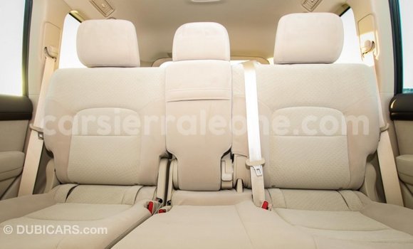 Buy Import Toyota Land Cruiser White Car in Import - Dubai in Kailahun Buy Import Toyota Land Cruiser White Car in Import - Dubai in Kailahun