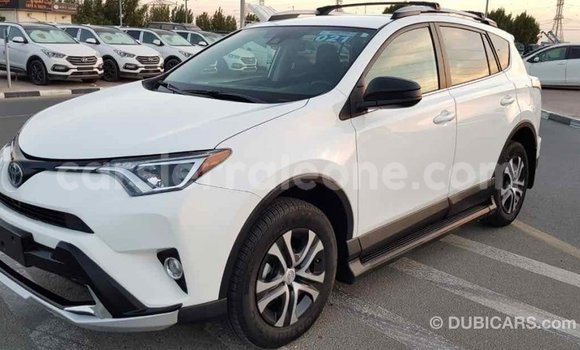 Buy Import Toyota RAV4 White Car in Import - Dubai in Kailahun Buy Import Toyota RAV4 White Car in Import - Dubai in Kailahun