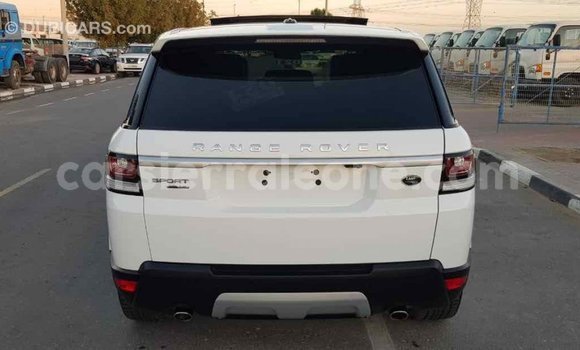 Buy Import Land Rover Range Rover White Car in Import - Dubai in Kailahun Buy Import Land Rover Range Rover White Car in Import - Dubai in Kailahun