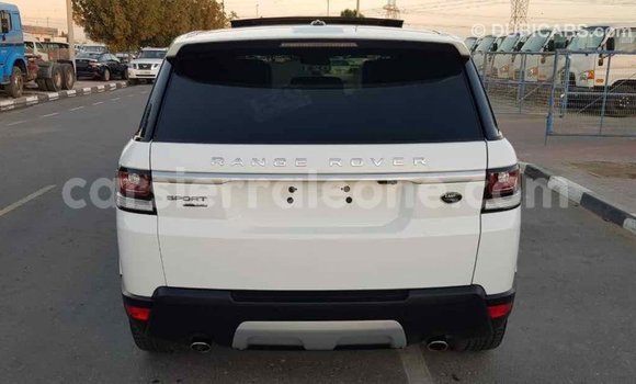 Buy Import Land Rover Range Rover White Car in Import - Dubai in Kailahun Buy Import Land Rover Range Rover White Car in Import - Dubai in Kailahun