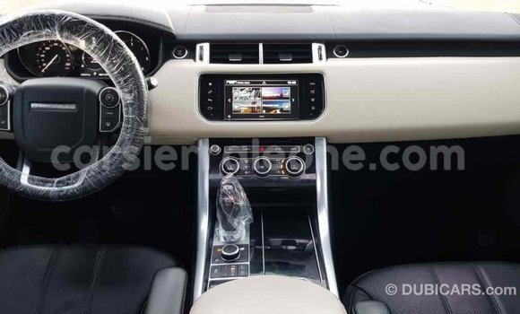 Buy Import Land Rover Range Rover White Car in Import - Dubai in Kailahun Buy Import Land Rover Range Rover White Car in Import - Dubai in Kailahun