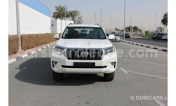 Acheter Import Voiture Toyota Prado Blanc à Import - Dubai, Kailahun Acheter Import Voiture Toyota Prado Blanc à Import - Dubai, Kailahun